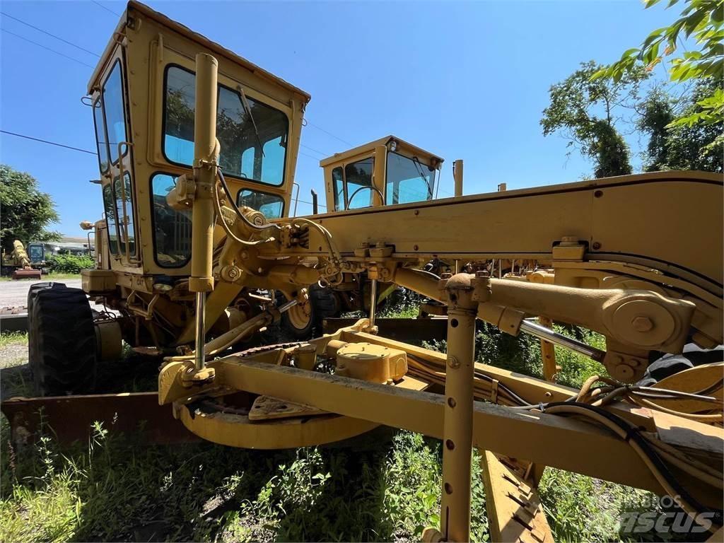 CAT 120G Грейдеры
