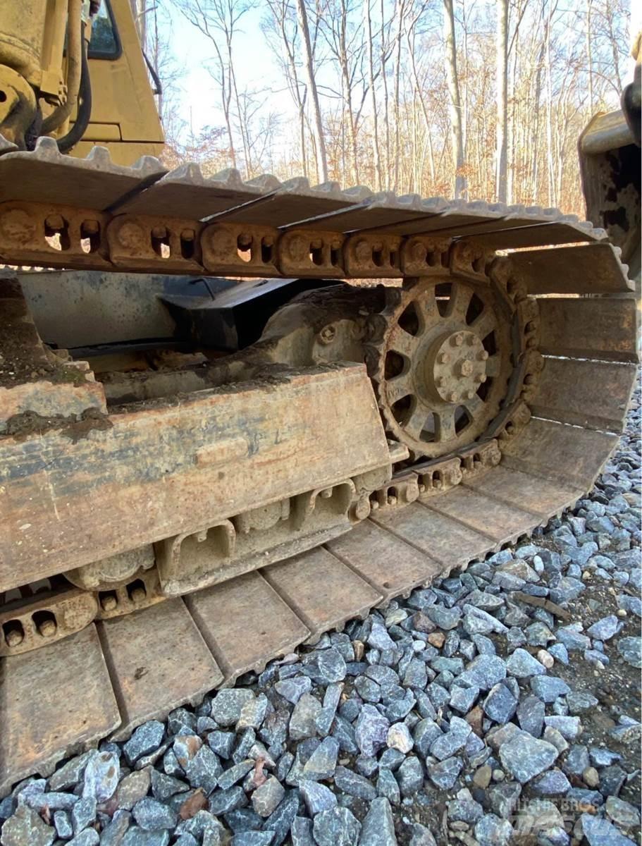CAT 225 Гусеничные экскаваторы