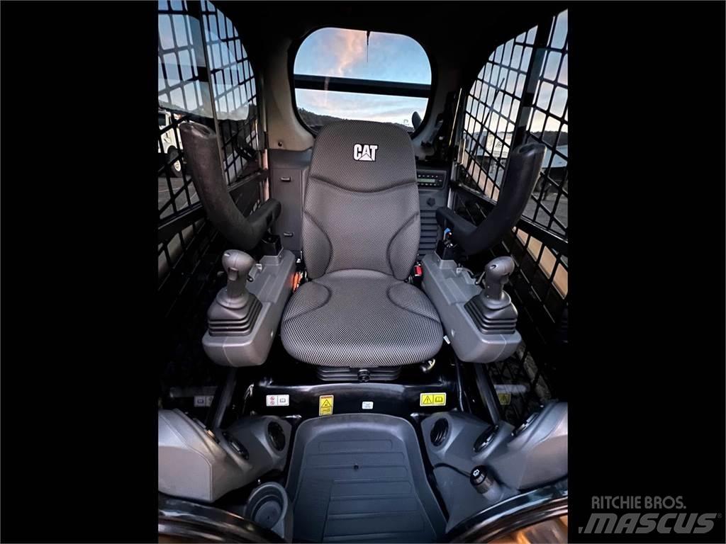 CAT 259D3 Мини-погрузчики