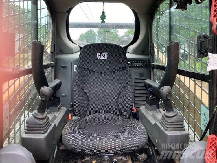CAT 259D3 Гусеничные фронтальные погрузчики