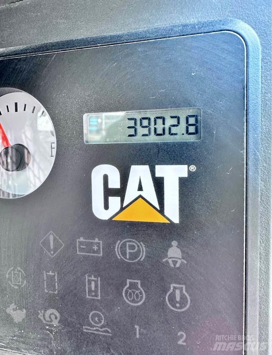 CAT 299D Мини-погрузчики