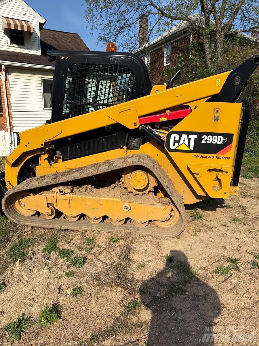 CAT 299D2 Мини-погрузчики