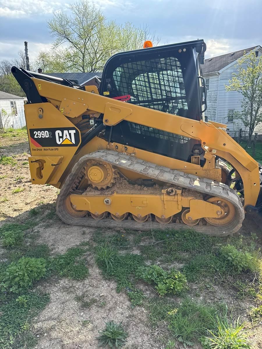 CAT 299D2 Мини-погрузчики