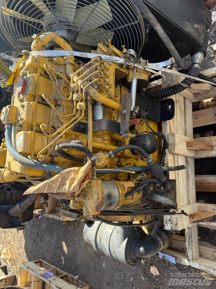 CAT 3024 Двигатели