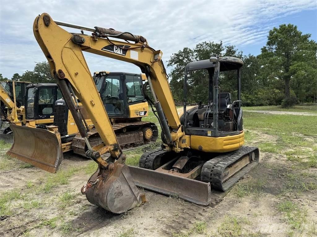 CAT 304CR Мини-экскаваторы