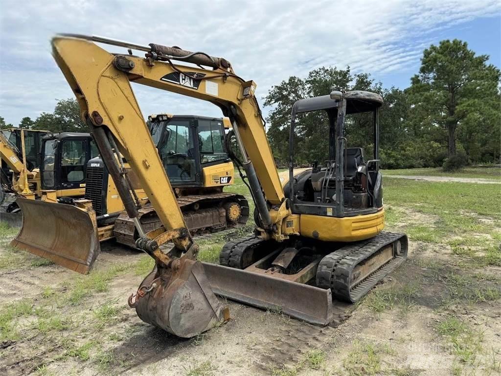 CAT 304CR Мини-экскаваторы