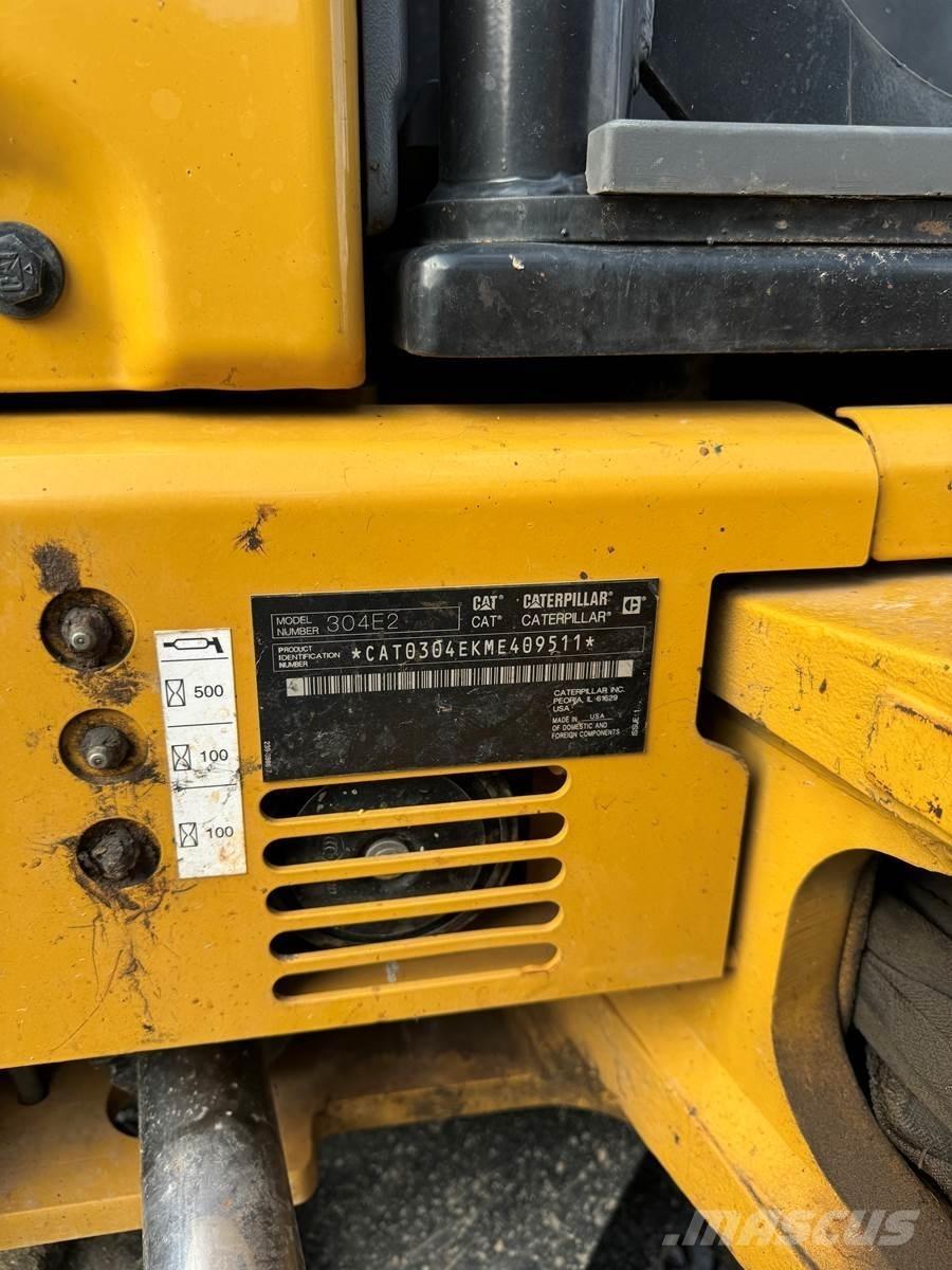 CAT 304E2 Мини-экскаваторы