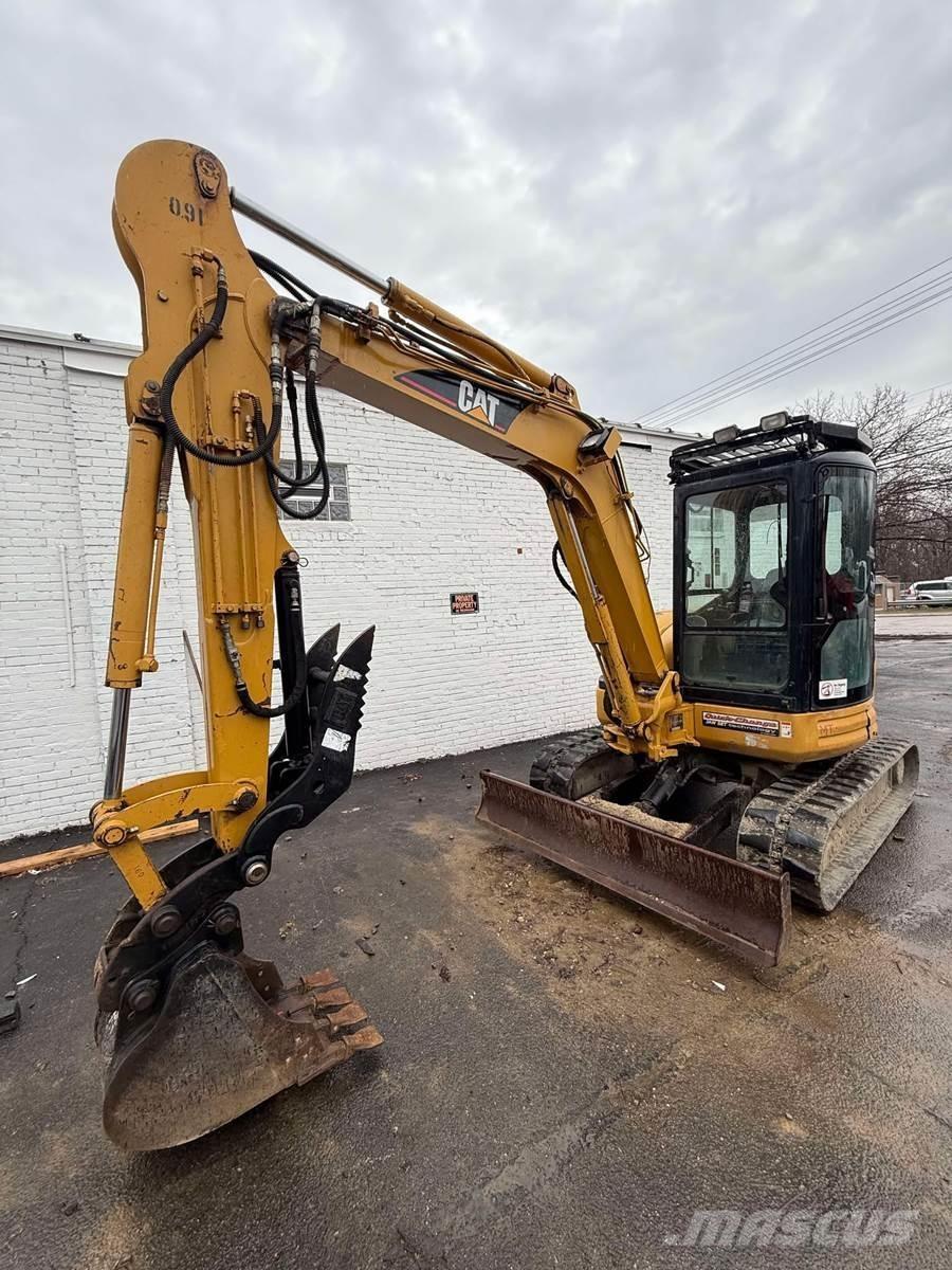 CAT 305CR Мини-экскаваторы