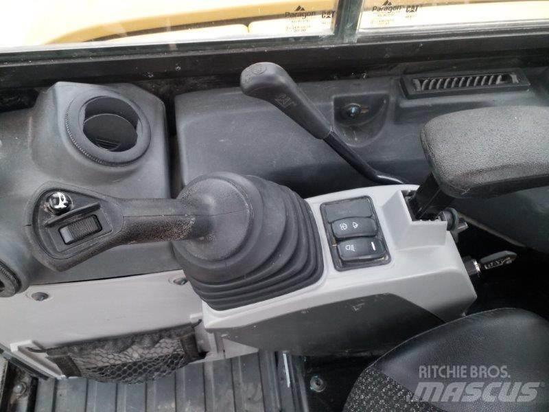 CAT 305E2 Мини-экскаваторы
