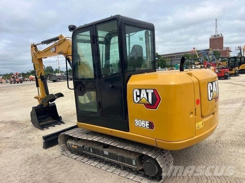 CAT 306E2 Мини-экскаваторы