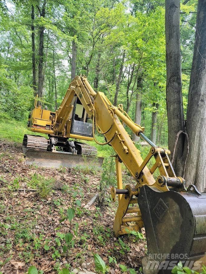 CAT 307 Гусеничные экскаваторы