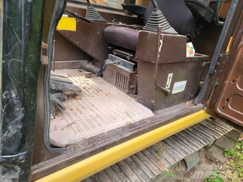 CAT 307 Гусеничные экскаваторы
