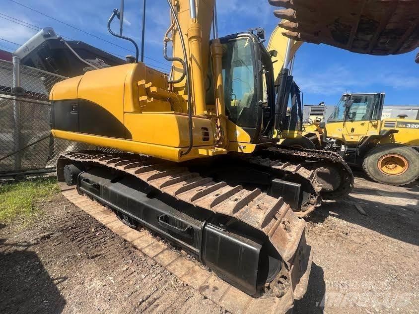 CAT 315CL Гусеничные экскаваторы
