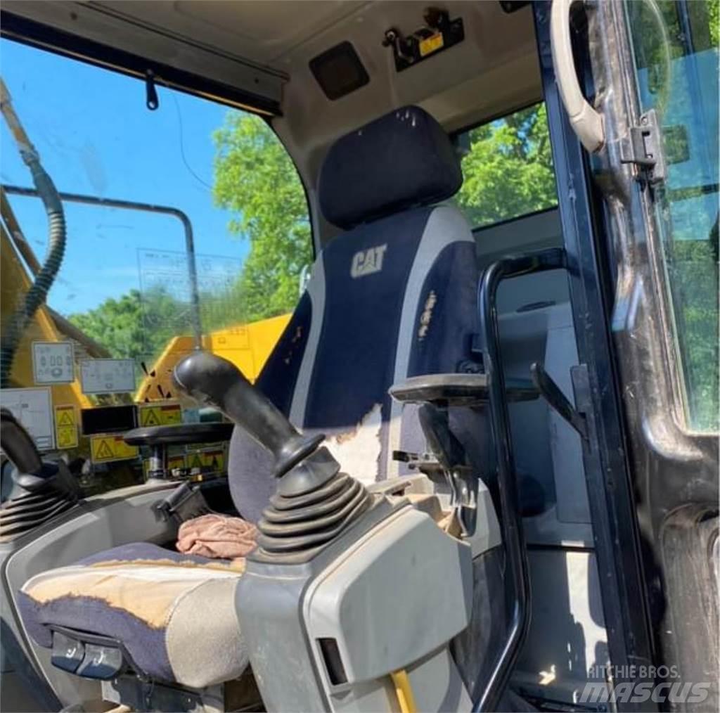 CAT 316FL Гусеничные экскаваторы