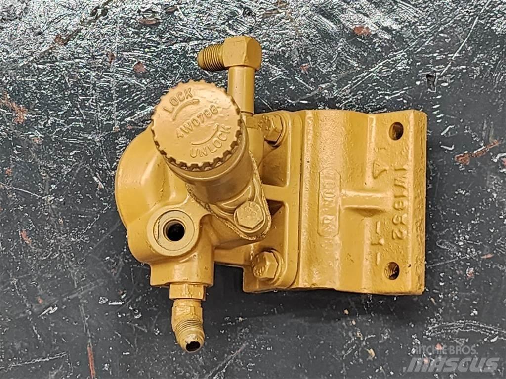 CAT 3208 Коммерческий транспорт - Другие