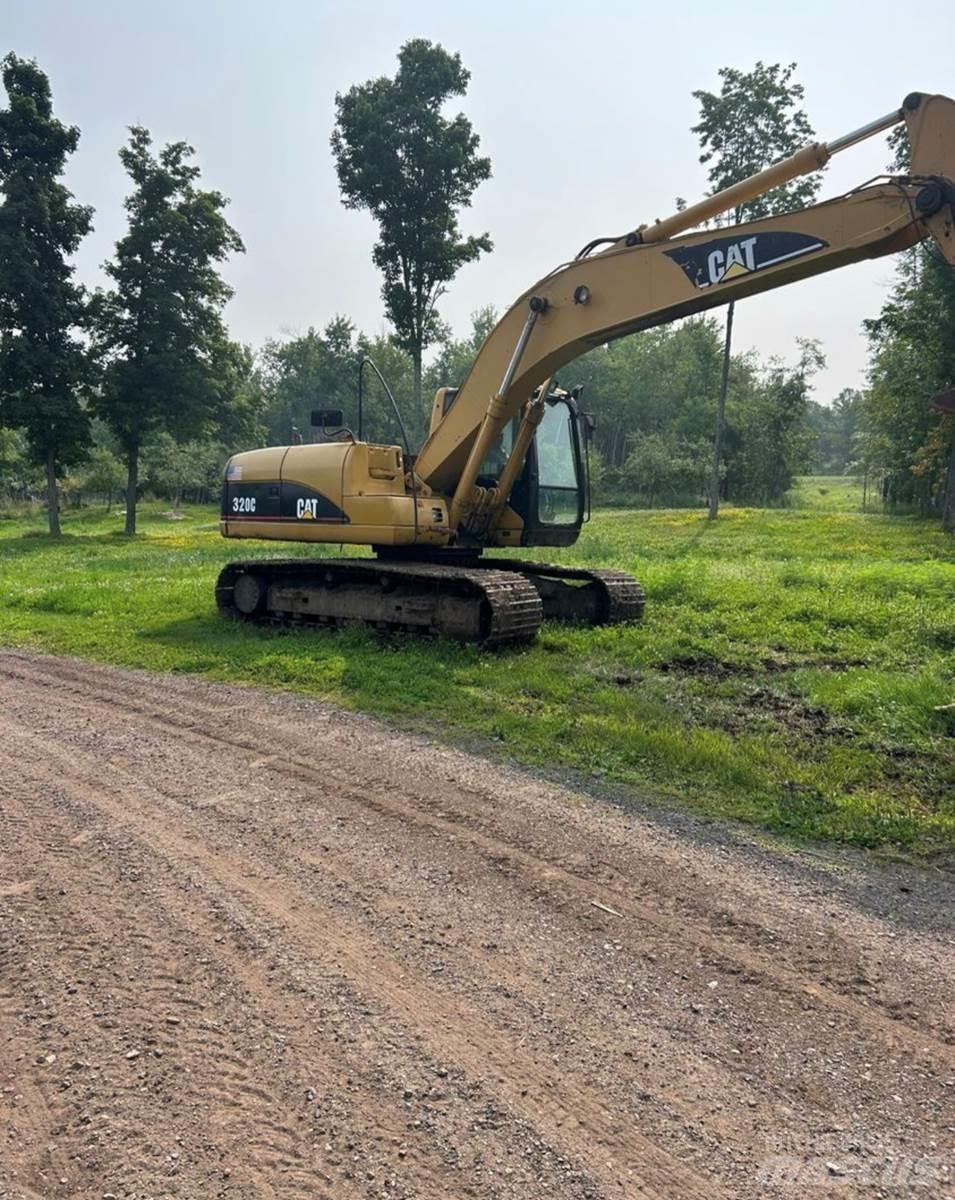 CAT 320C Гусеничные экскаваторы