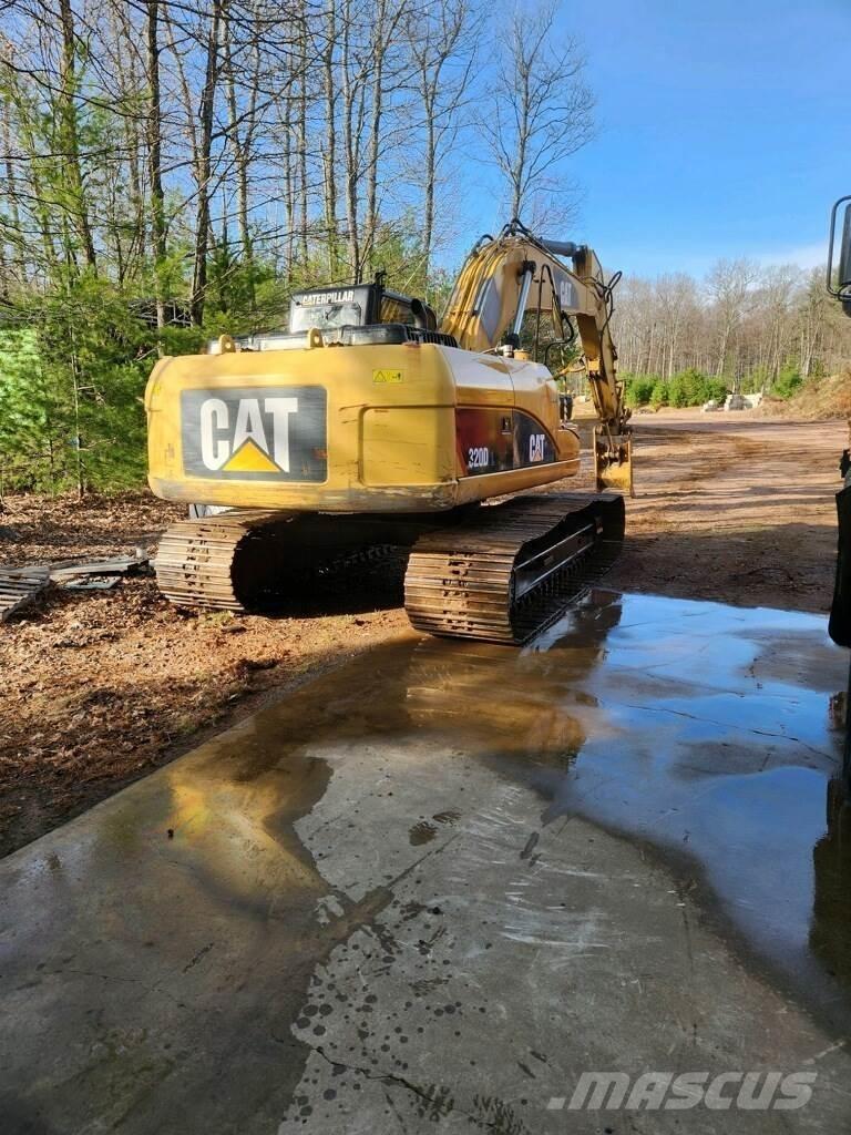 CAT 320DL Гусеничные экскаваторы