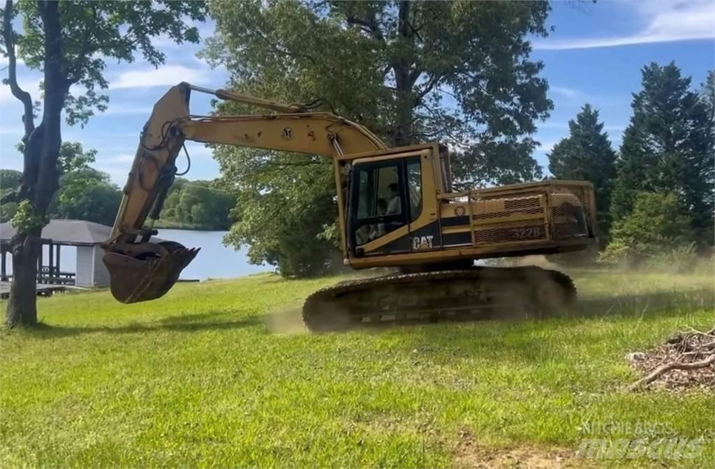 CAT 322BL Гусеничные экскаваторы