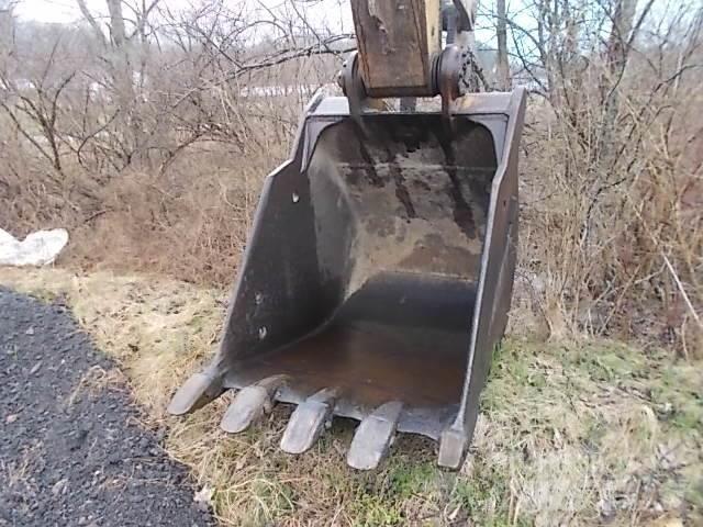 CAT 322L Гусеничные экскаваторы
