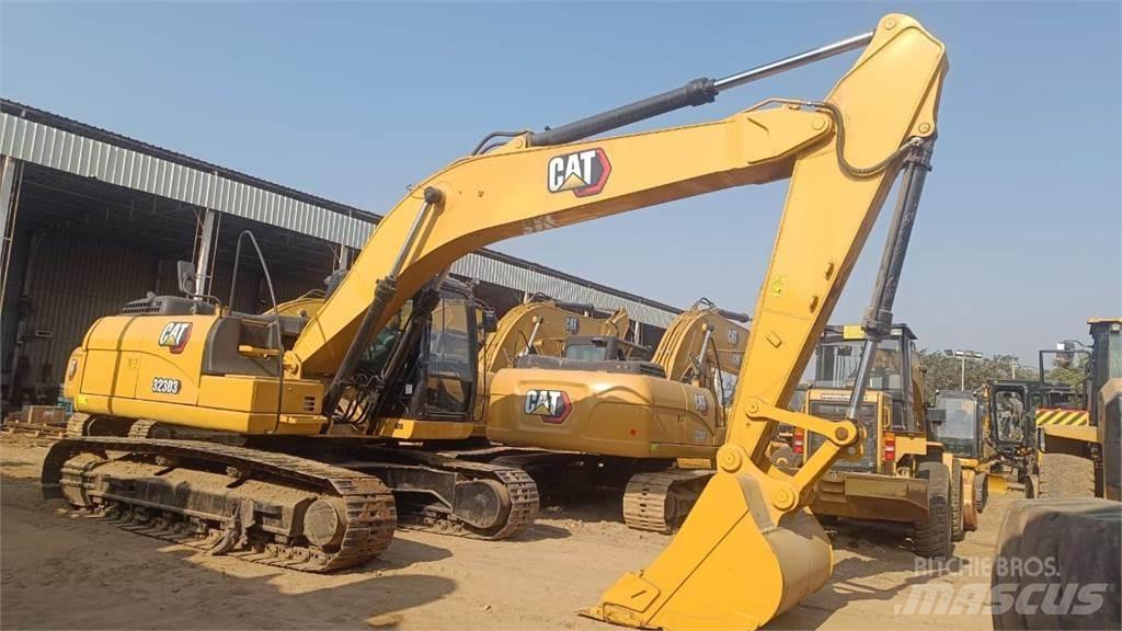 CAT 323D3 Гусеничные экскаваторы