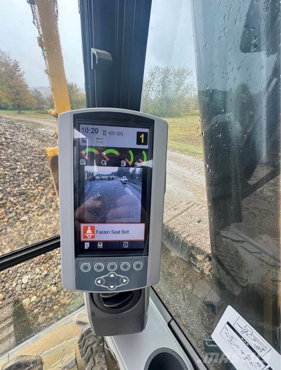 CAT 323FL Гусеничные экскаваторы