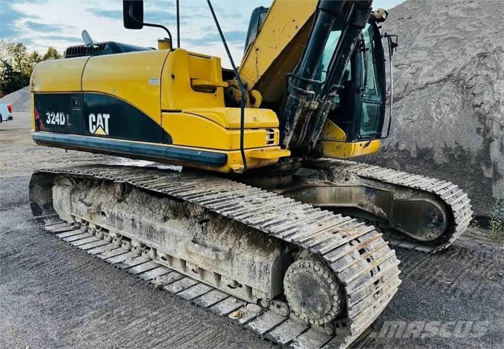 CAT 324DL Гусеничные экскаваторы