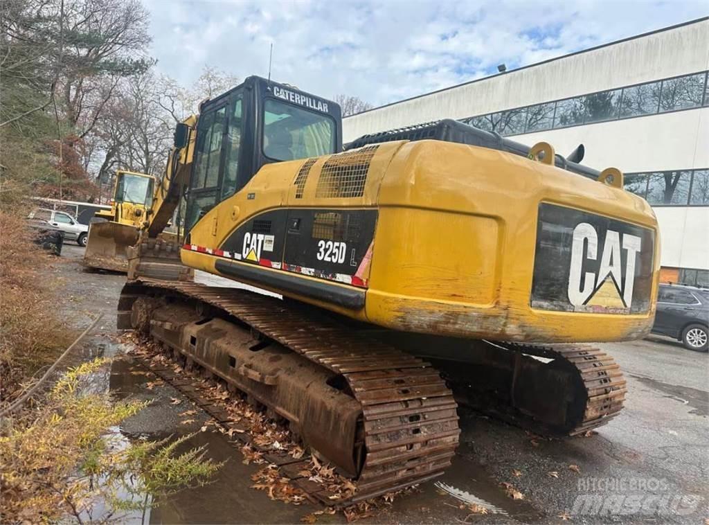 CAT 325DL Гусеничные экскаваторы