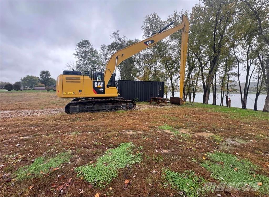 CAT 326F Экскаваторы с большим вылетом