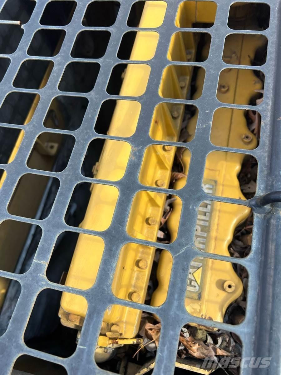 CAT 330BL Гусеничные экскаваторы