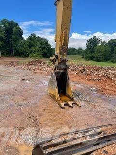 CAT 330BL Гусеничные экскаваторы
