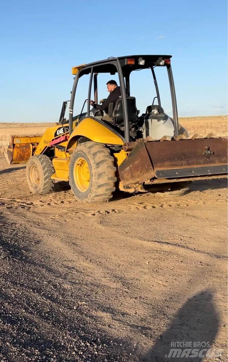 CAT 414E Универсальные фронтальные погрузчики