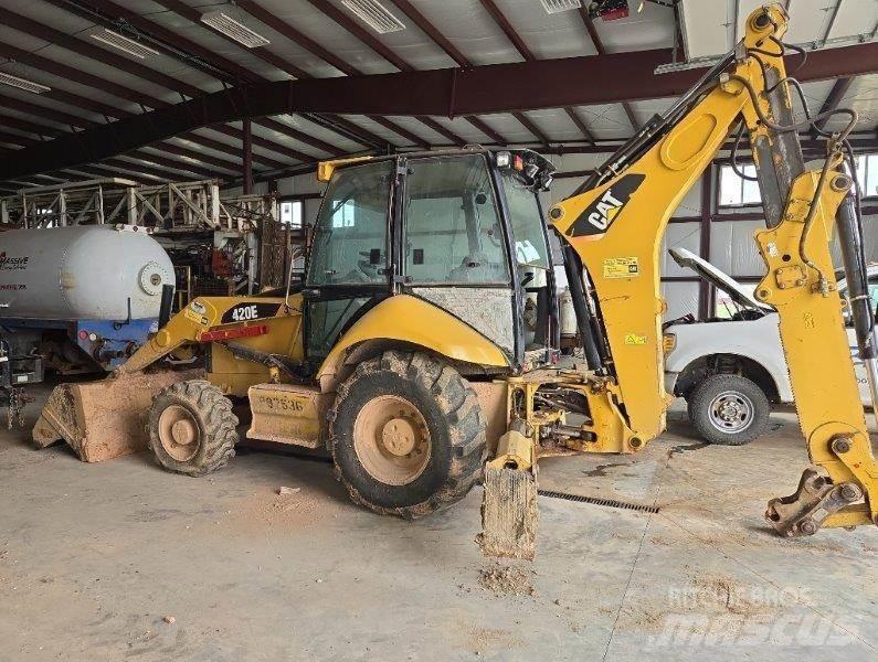 CAT 420E Экскаваторы-погрузчики
