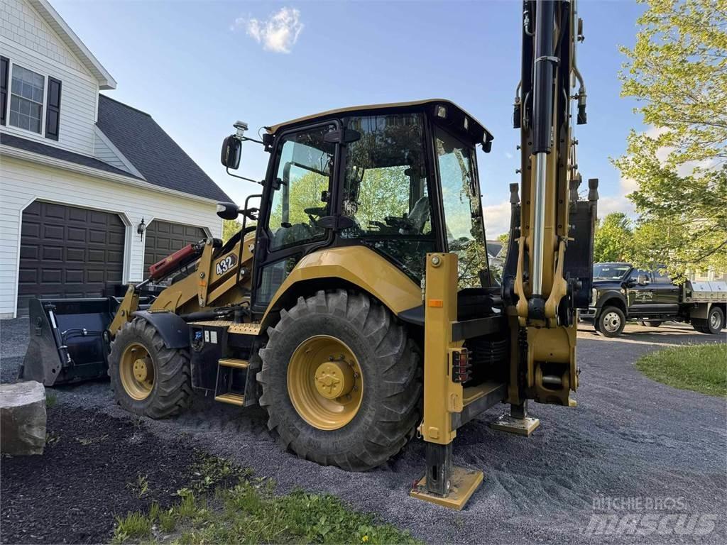CAT 432 Экскаваторы-погрузчики