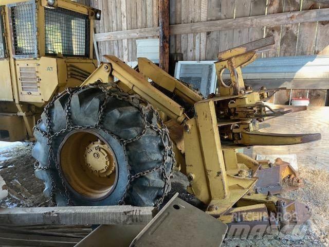 CAT 518 Валочно-пакетирующие машины