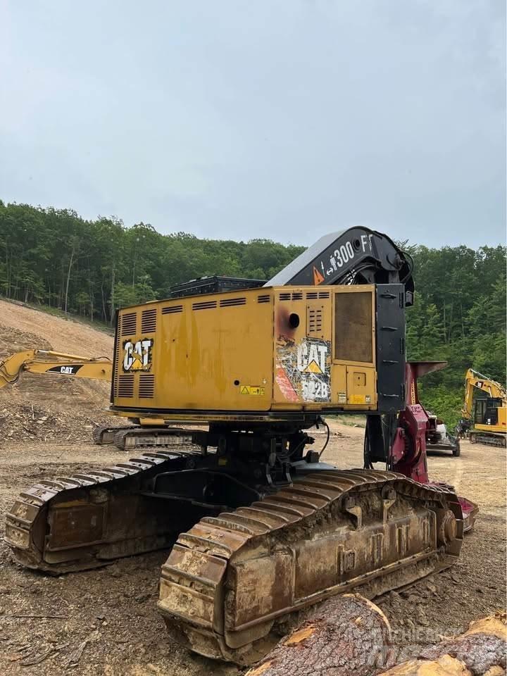 CAT 522B Валочно-пакетирующие машины