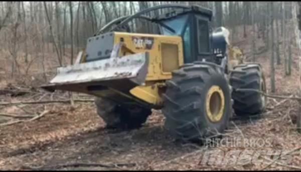 CAT 525D Трелевочные трактора