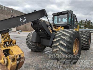 CAT 535C Трелевочные трактора