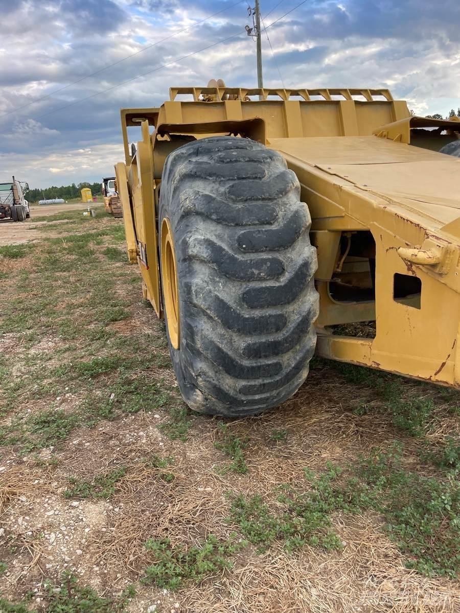 CAT 621B Скреперы