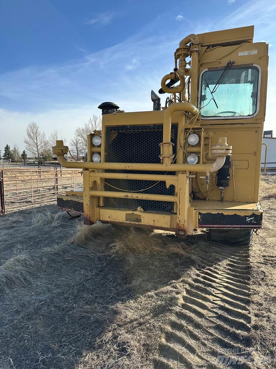 CAT 621B Поливочные машины