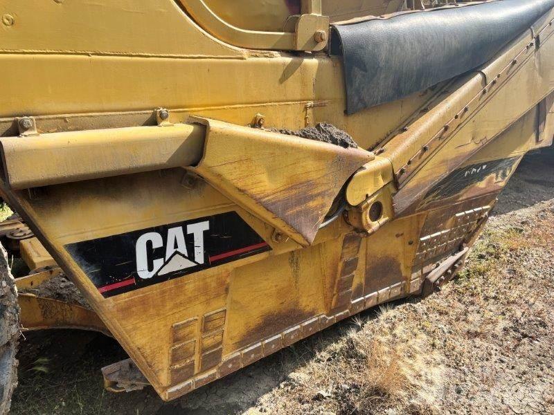 CAT 621E Скреперы