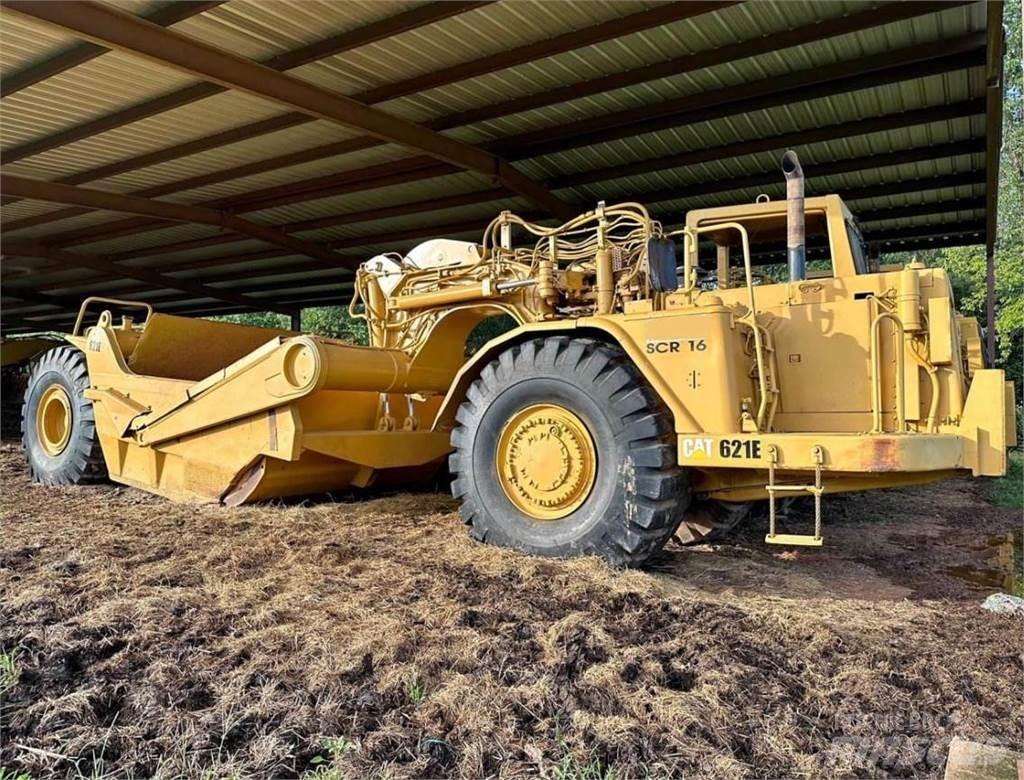 CAT 621E Скреперы