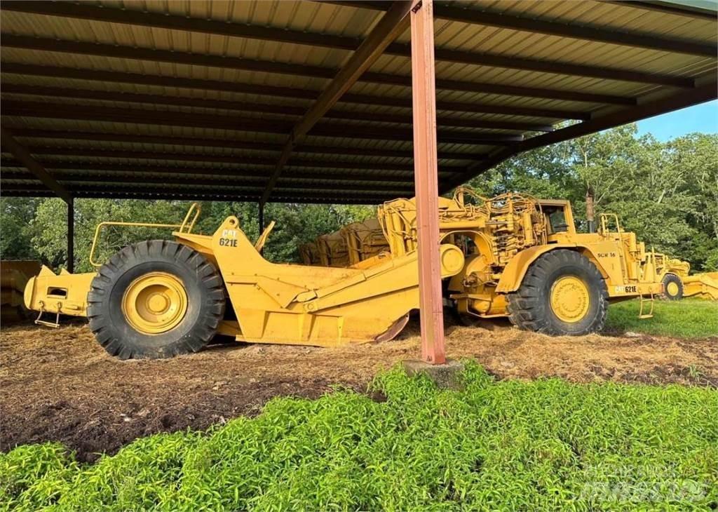 CAT 621E Скреперы