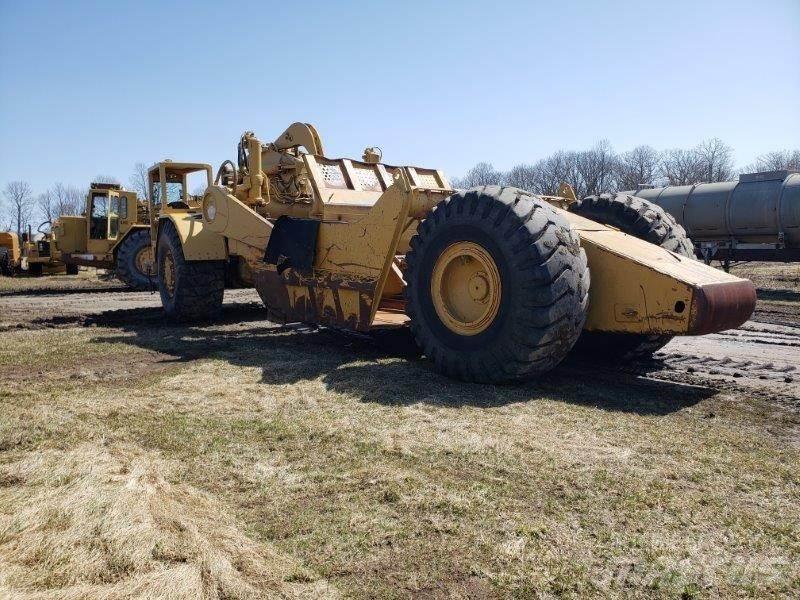 CAT 631D Скреперы
