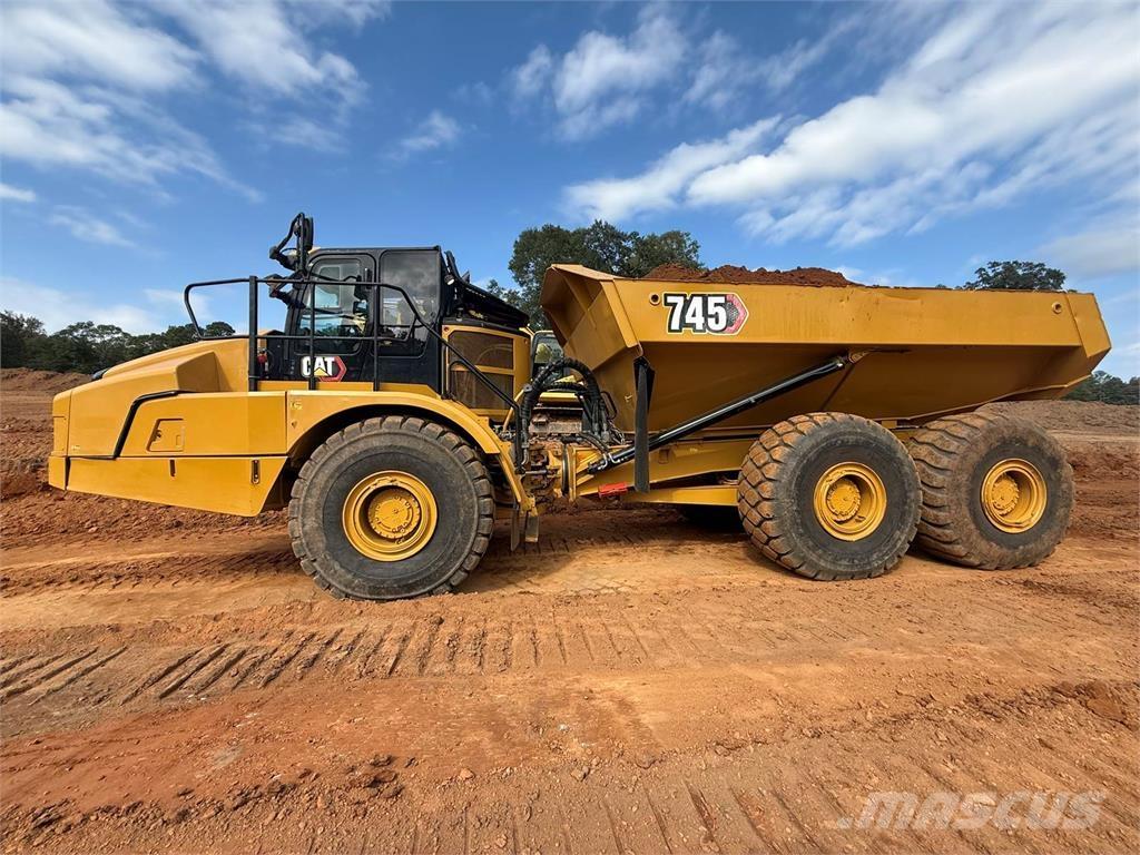 CAT 745 Шарнирно-сочленённые самосвалы