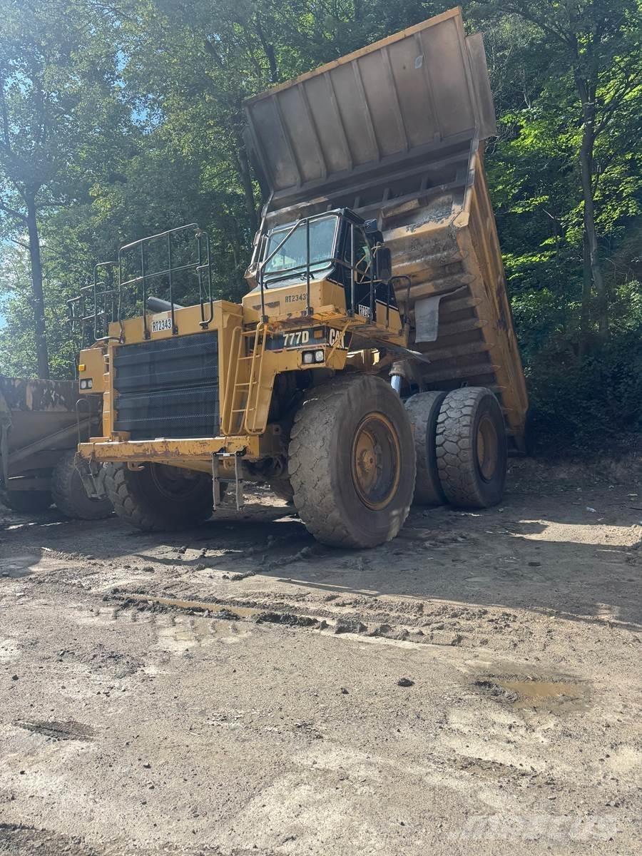 CAT 777D Шарнирно-сочленённые самосвалы