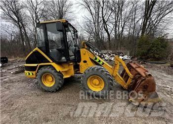 CAT 906 Фронтальные погрузчики