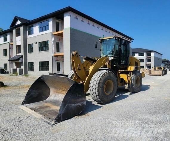 CAT 924K Фронтальные погрузчики