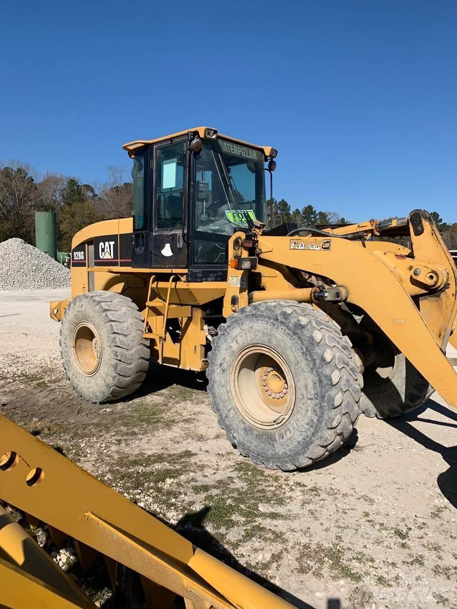CAT 928G Фронтальные погрузчики