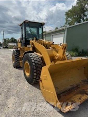 CAT 928HZ Фронтальные погрузчики