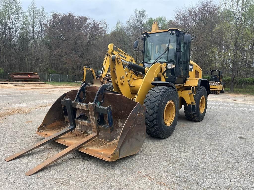 CAT 930K Фронтальные погрузчики
